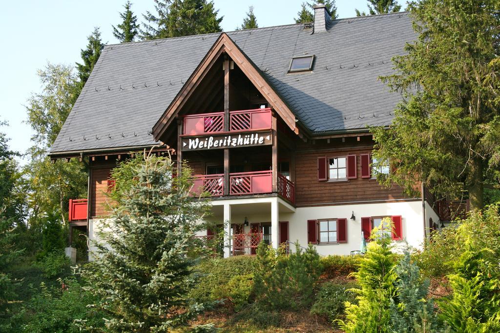 Ferienanlage Zum Silberstollen 2 Haeuser Am Berg Polderhof Und Weisseritzhuette Altenberg Luaran gambar